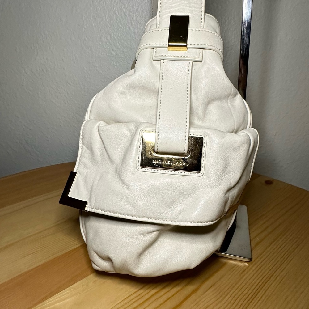 Vintage Michael Kors Ivory Leather and Gold Handbag Handbag Purse - Picture 7 of 16